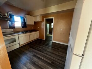 914 Bullitt Ave SE in Roanoke, VA - Foto de edificio - Building Photo