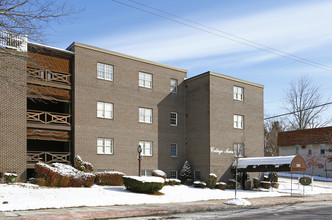 COLLEGE ARMS in Oakmont, PA - Building Photo - Building Photo