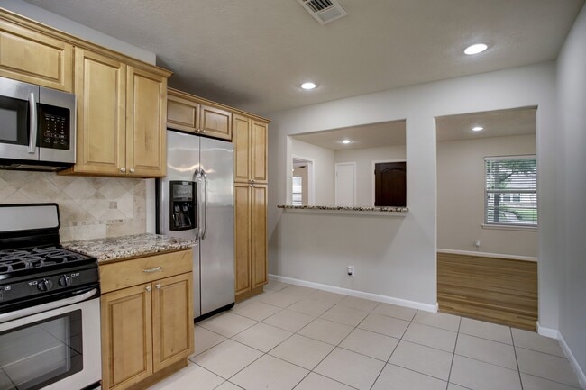 9638 Maribelle Way in Houston, TX - Building Photo - Building Photo