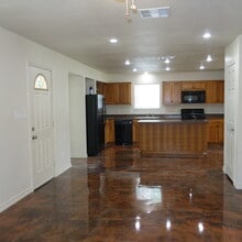 277 Keanahalululu Ln in Bastrop, TX - Building Photo - Building Photo