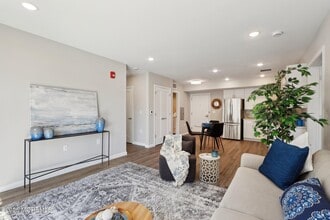 258 Morris Ave in Long Branch, NJ - Building Photo - Building Photo