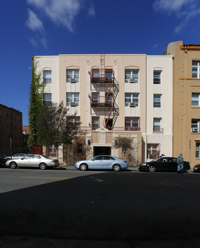 Mariposa Apartments in Los Angeles, CA - Building Photo - Building Photo