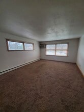 4909 Ascot Ln, Unit #R2 in Madison, WI - Foto de edificio - Building Photo