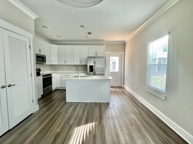 property at 416 Palm St