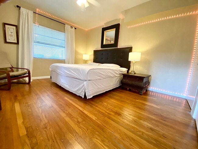 500 NE 62nd St in Miami, FL - Building Photo - Building Photo