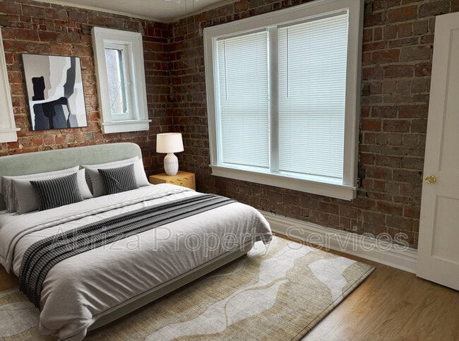 property at 4215 Neosho St