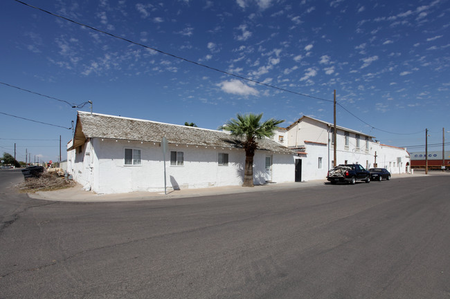 201 W Main Ave in Casa Grande, AZ - Building Photo - Building Photo