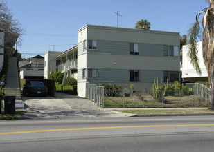 4735 Beverly Blvd in Los Angeles, CA - Building Photo - Building Photo