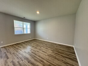 104 River Winding Rd in Jacksonville, NC - Building Photo - Building Photo