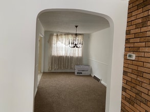1140 Glen Avon Rd in Darby, PA - Building Photo - Building Photo