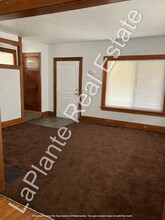 3721 Hoiles Ave in Toledo, OH - Building Photo - Building Photo