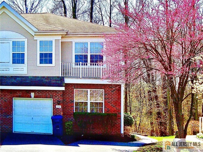 256 Fountayne Ln in Trenton, NJ - Building Photo - Building Photo