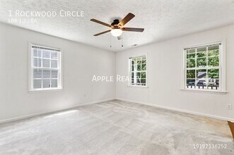 1 Rockwood Cir in Durham, NC - Building Photo - Building Photo