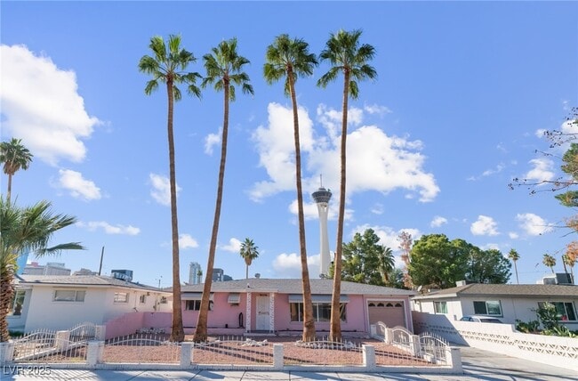 property at 2112 S Van Patten Pl