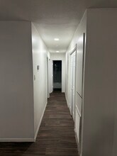 3439 Gateway Dr in San Antonio, TX - Foto de edificio - Building Photo