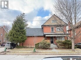 6 Byng Ave in Brampton, ON - Building Photo