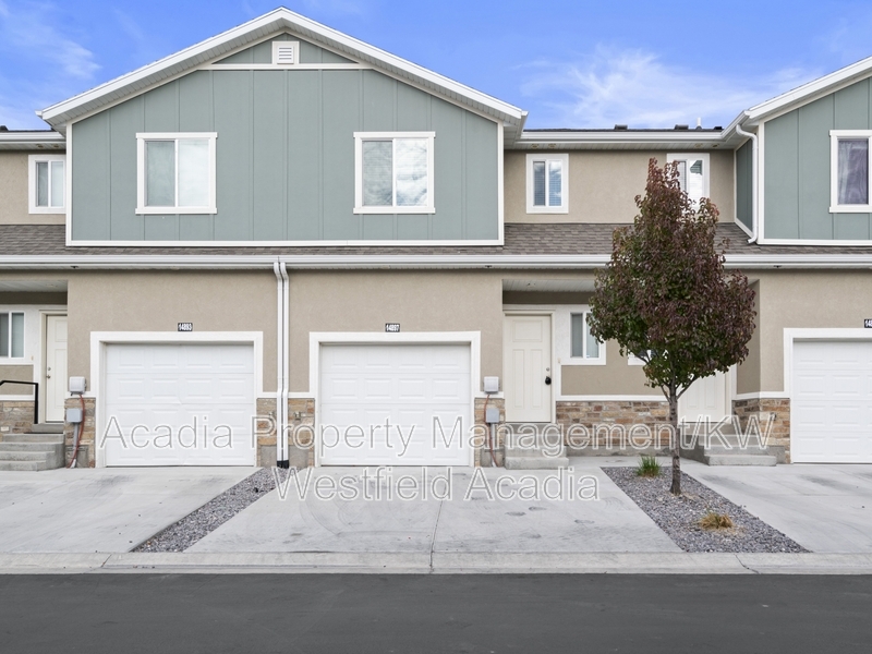 14901 S Tumble Rock Way in Herriman, UT - Building Photo