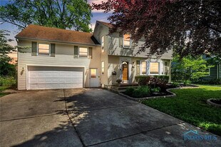 2528 Aldringham Rd in Toledo, OH - Building Photo