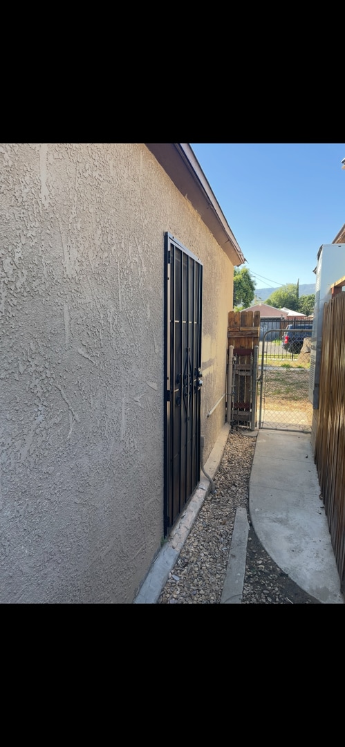 property at 1498 Belle St