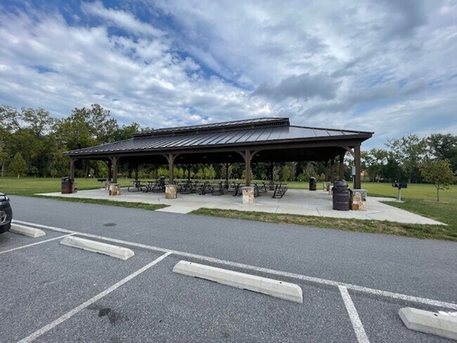 1612 Corn Crib Pl in Frederick, MD - Building Photo - Building Photo
