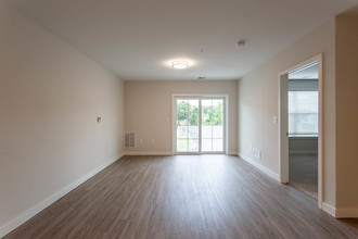 Trail Run Apartments in Vernon, CT - Building Photo - Interior Photo