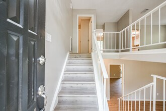 2051 Oak Shores Dr in Humble, TX - Building Photo - Building Photo