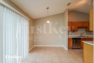 1111 Roan Ct in Kissimmee, FL - Building Photo - Building Photo