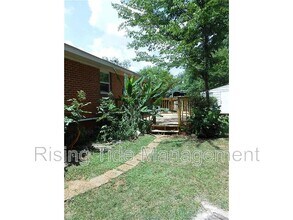 3704 Honeysuckle Rd in Montgomery, AL - Building Photo - Building Photo