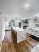 5 Valley Farm Rd in Millbrook, NY - Building Photo - Building Photo