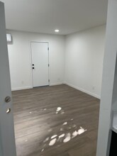 4732 Bancroft St in San Diego, CA - Building Photo - Building Photo