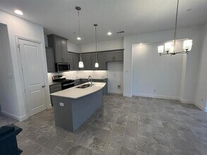 112 Harwood Dr in Lewisville, TX - Building Photo - Building Photo