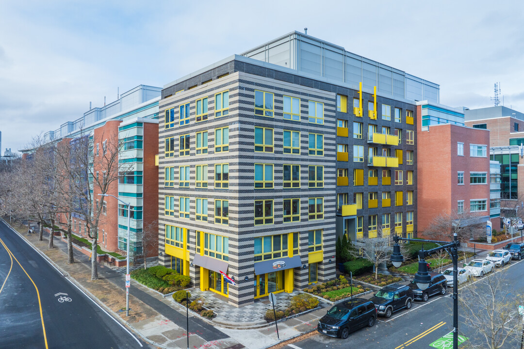 Kendall Crossing Apartments in Cambridge, MA - Building Photo