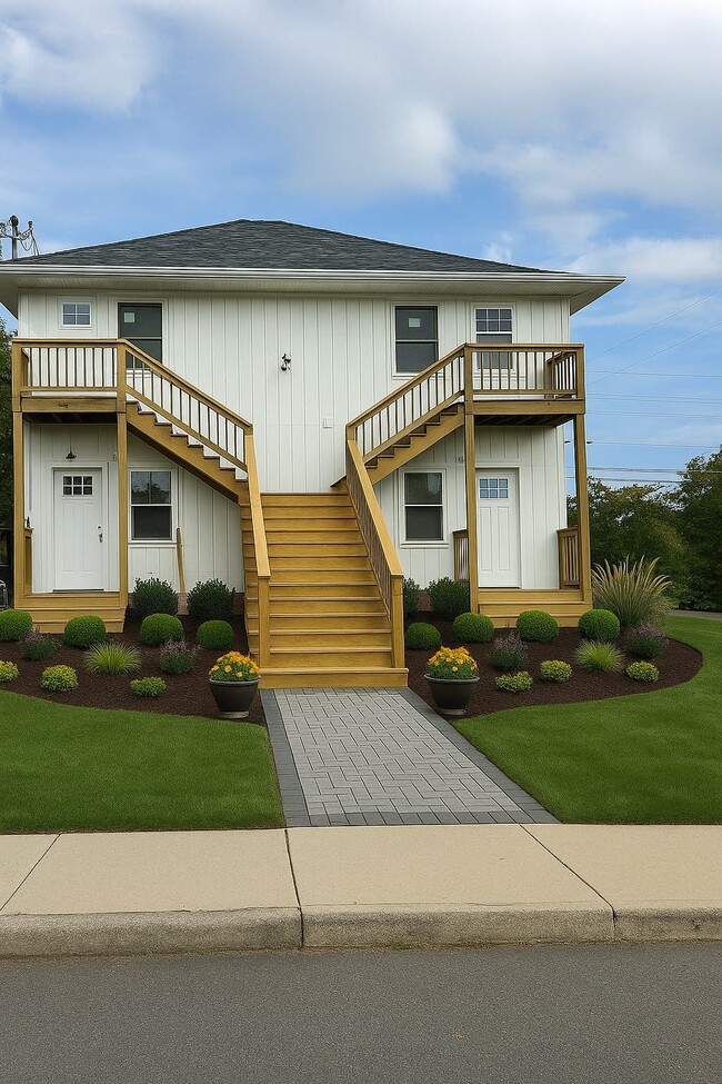 521 S High St, Unit 2 in Independence, MO - Building Photo - Building Photo