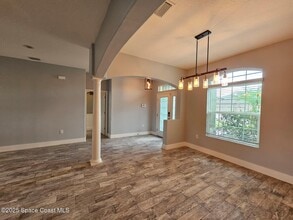 3820 Watergrass St in West Melbourne, FL - Foto de edificio - Building Photo