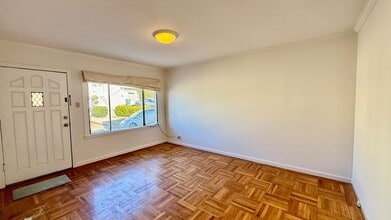 55 Apollo St in San Francisco, CA - Building Photo - Building Photo