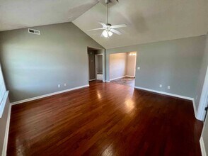 2617 Decatur Ln in Christiana, TN - Building Photo - Building Photo