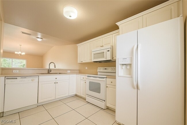 4120 Skyline Blvd in Cape Coral, FL - Building Photo - Building Photo