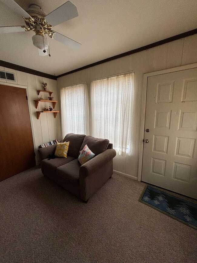 37819 Alissa Dr in Zephyrhills, FL - Building Photo - Building Photo