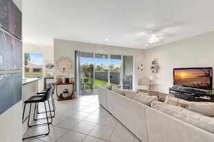 8088 Pinnacle Pass Way in Boynton Beach, FL - Foto de edificio - Building Photo