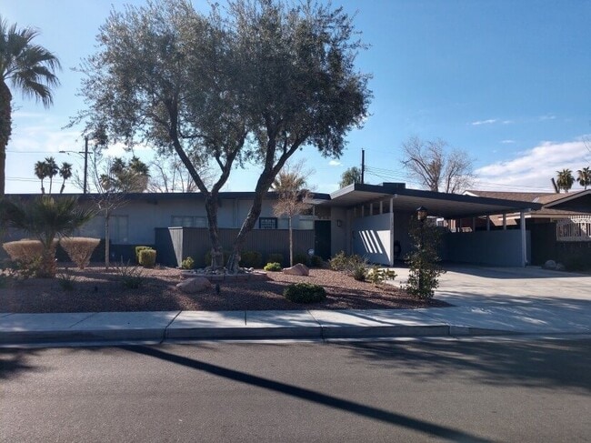 property at 1332 5th Pl