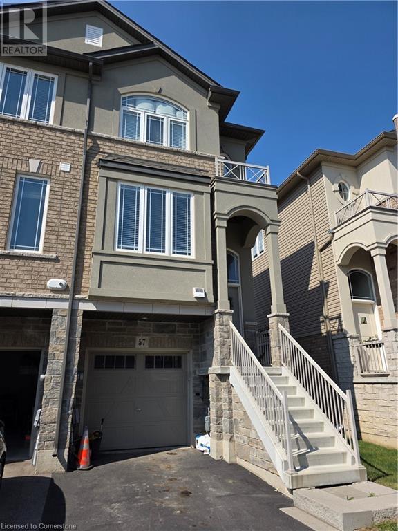 57 Aquarius Cres in Hamilton, ON - Building Photo - Building Photo