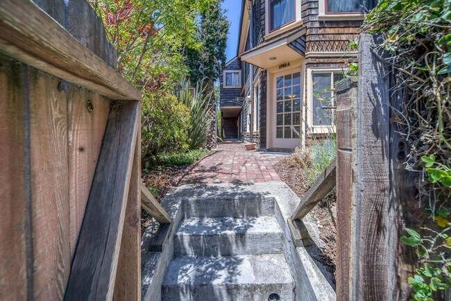 property at 1723 Carleton St