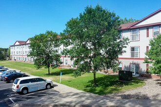 Sibley Cove in Maplewood, MN - Building Photo - Building Photo