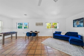 312 NE 16th Terrace in Fort Lauderdale, FL - Building Photo - Building Photo