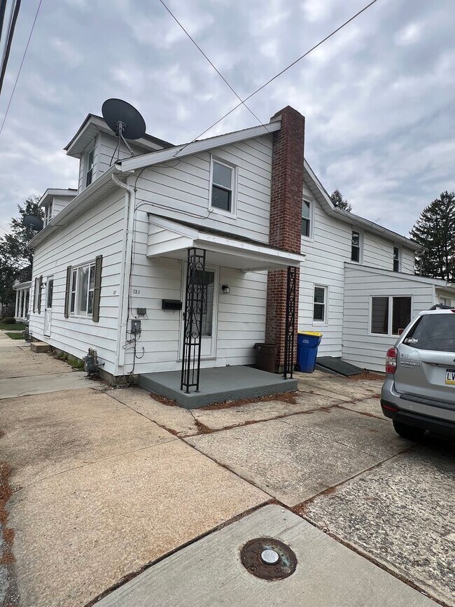 property at 137 High St