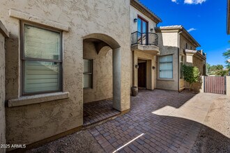 2375 N 142nd Ave in Goodyear, AZ - Building Photo - Building Photo