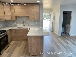 5679 Dorothy Way in San Diego, CA - Building Photo - Building Photo