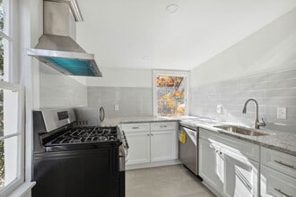 89 Alexander St in Charleston, SC - Building Photo - Building Photo