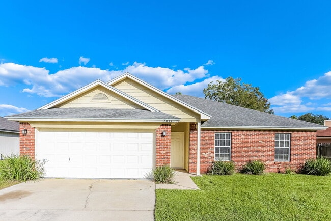 property at 8047 Bridgecreek Dr W