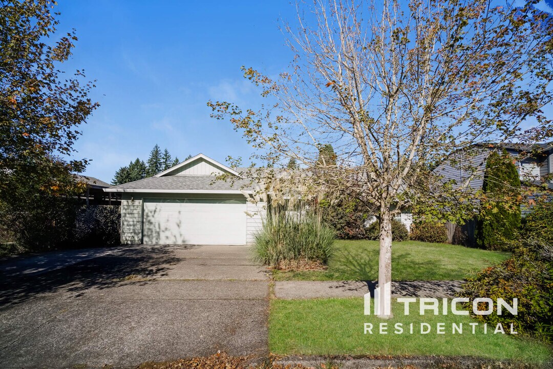 13906 NE 45th St in Vancouver, WA - Building Photo